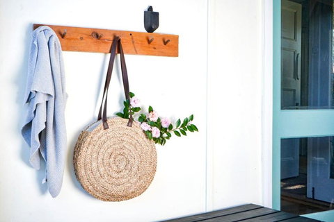 River Lea Cottage - SA Accommodation 3