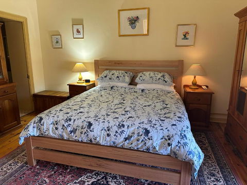 Robe House Heritage Accommodation - SA Accommodation 1
