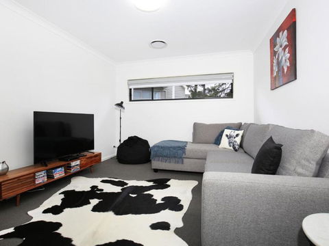 Rockwall I Pet Friendly I Fire Pit - SA Accommodation 3