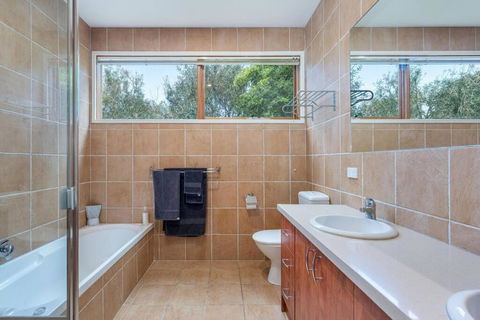 Rose Haven@Blairgowrie - SA Accommodation 3