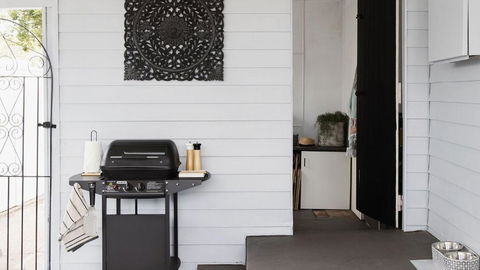 Salamander Sweet Foreshore Drive - SA Accommodation 2