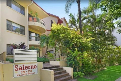 Salerno - Hosted By Burleigh Letting - SA Accommodation 1