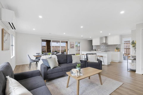 Salt Breeze - SA Accommodation 0