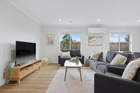 Salt Breeze - SA Accommodation 2