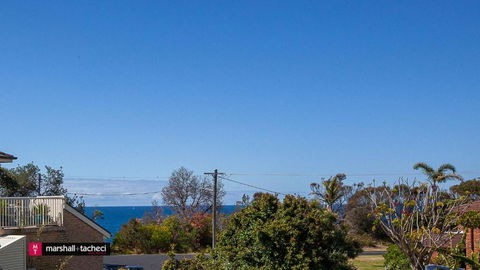 Salt Water Villa Bermagui Four Bedroom Central Location With Wifi - SA Accommodation 1