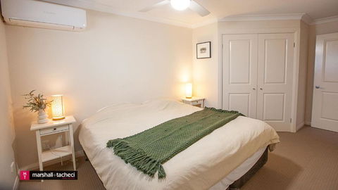 Salt Water Villa Bermagui Four Bedroom Central Location With Wifi - SA Accommodation 2