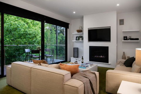 Saltus Luxury In Hepburn - SA Accommodation 1