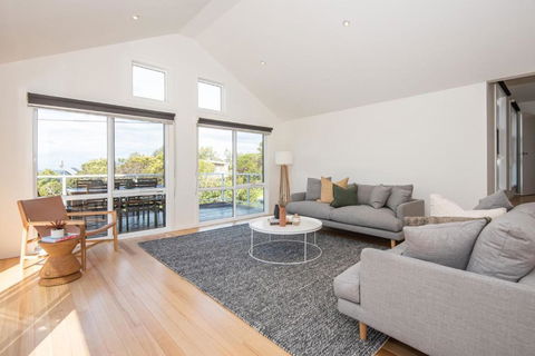 Salty Shores Smiths Beach - SA Accommodation 2