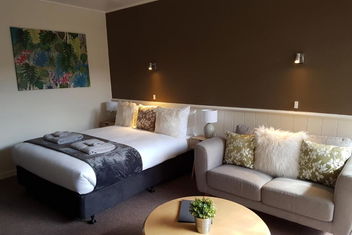 Sandpipers @ Millicent with SA Accommodation