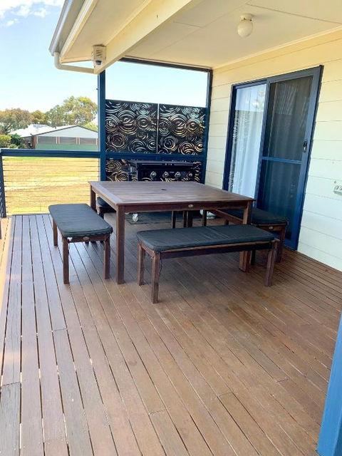 Sandcastle - A Esplanade Place, Stunning Views - SA Accommodation 2