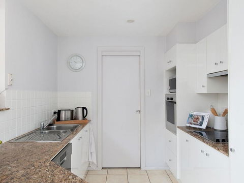 Sandcastle Shores - SA Accommodation 3