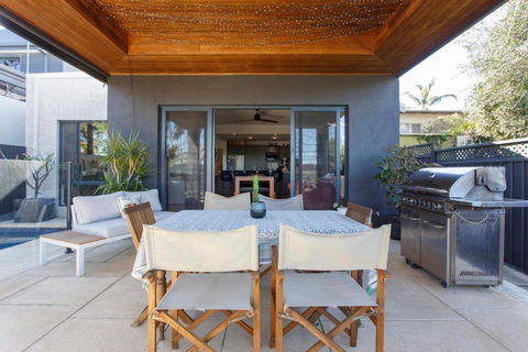 Stella Retreat - Townhouse With Pool - SA Accommodation 3