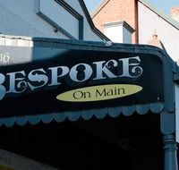 Bespoke On Main - SA Accommodation