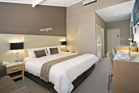Best Western Sanctuary Inn - SA Accommodation 1