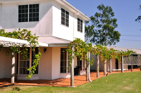 Bimbadgen - SA Accommodation 1