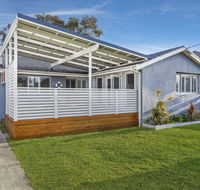 Blue Summer House - SA Accommodation