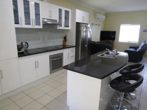 The Shack At Stansbury - SA Accommodation 2