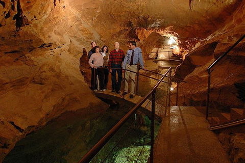 Private Tour: Jenolan Caves & Blue Mountains In A Day - SA Accommodation 3