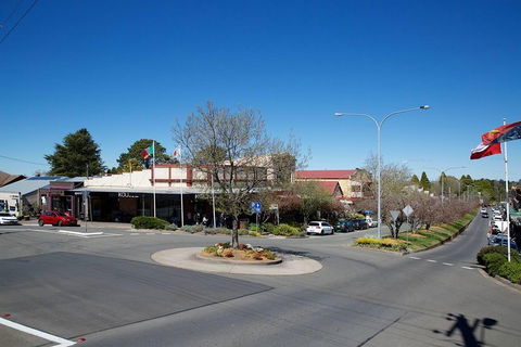 Private Blue Mountains Escape The Crowds SUV Tour - SA Accommodation 4