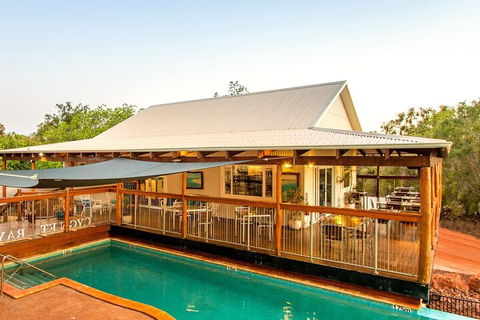 Giant Tides Tour - Cygnet Bay Pearl Farm - SA Accommodation 3