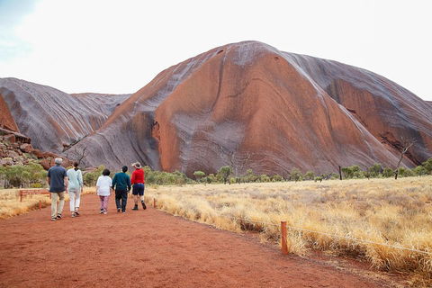 Ayers Rock Combo: Uluru Base And Sunset Plus Uluru Sunrise And Kata Tjuta With An Optional BBQ Dinner Or Kings Canyon Day Trip - SA Accommodation 3