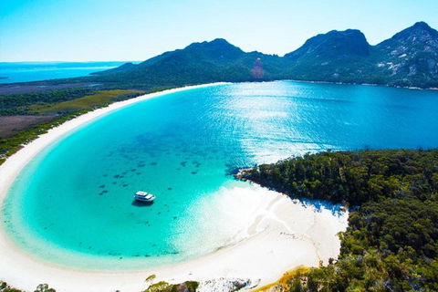 Wineglass Bay Private Charter Service - SA Accommodation 2