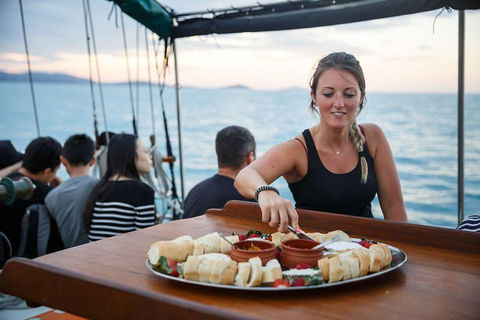 Fly & Sail Package (With Providence) - SA Accommodation 0