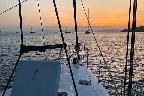 2 Night Small Group Whitsundays Sailing Adventure Aboard Mandrake - SA Accommodation 2