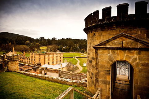 Port Arthur Express Shuttle - SA Accommodation 0