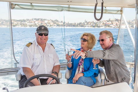Private Sydney Harbour Lunch Cruise Including Unlimited Drinks - SA Accommodation 4