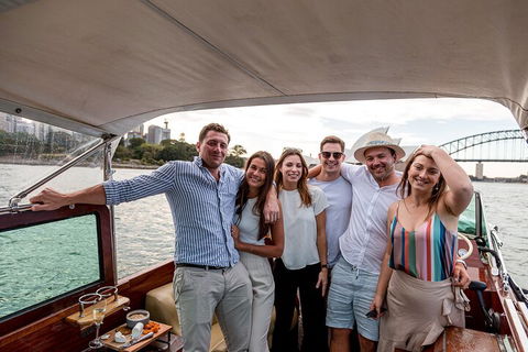 Private Luxury Cruise On Sydney Harbour For Up To Six Guests - SA Accommodation 3